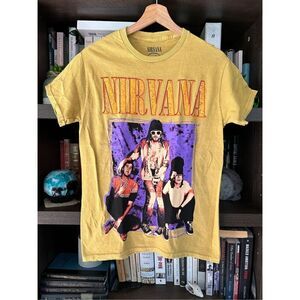 🐿️ NWOT Nirvana Yellow Mineral Wash Graphic Short Sleeve Tee Unisex Small